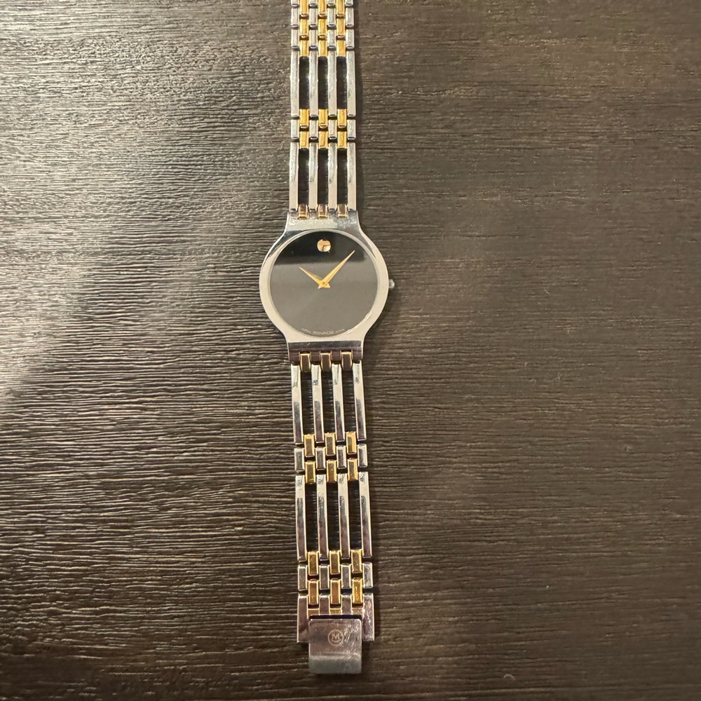 Authentic Movado Esperanza watch Unisex
